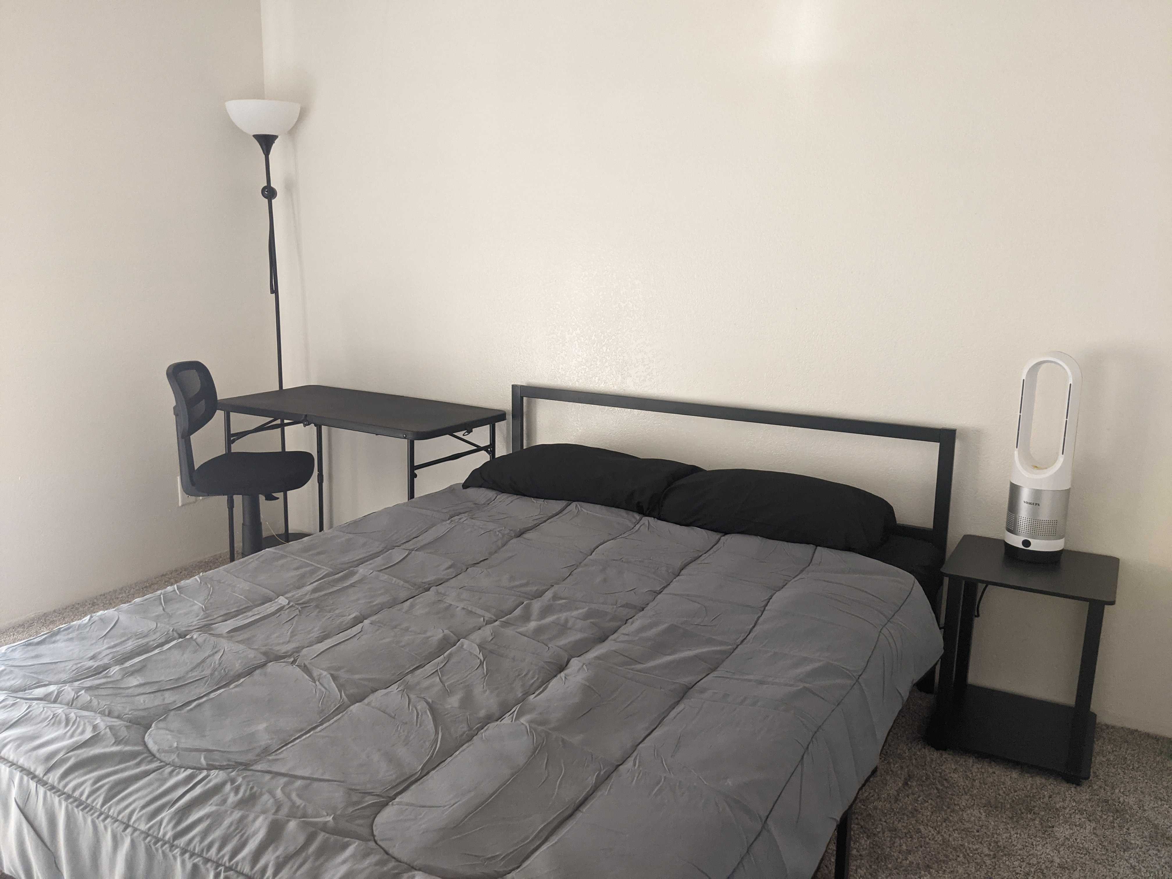 Rooms for Rent; Co-living