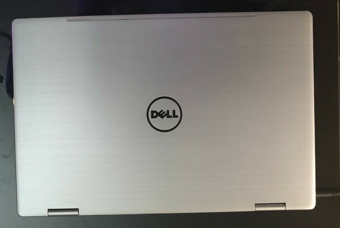 Dell Inspiron 15-7579
