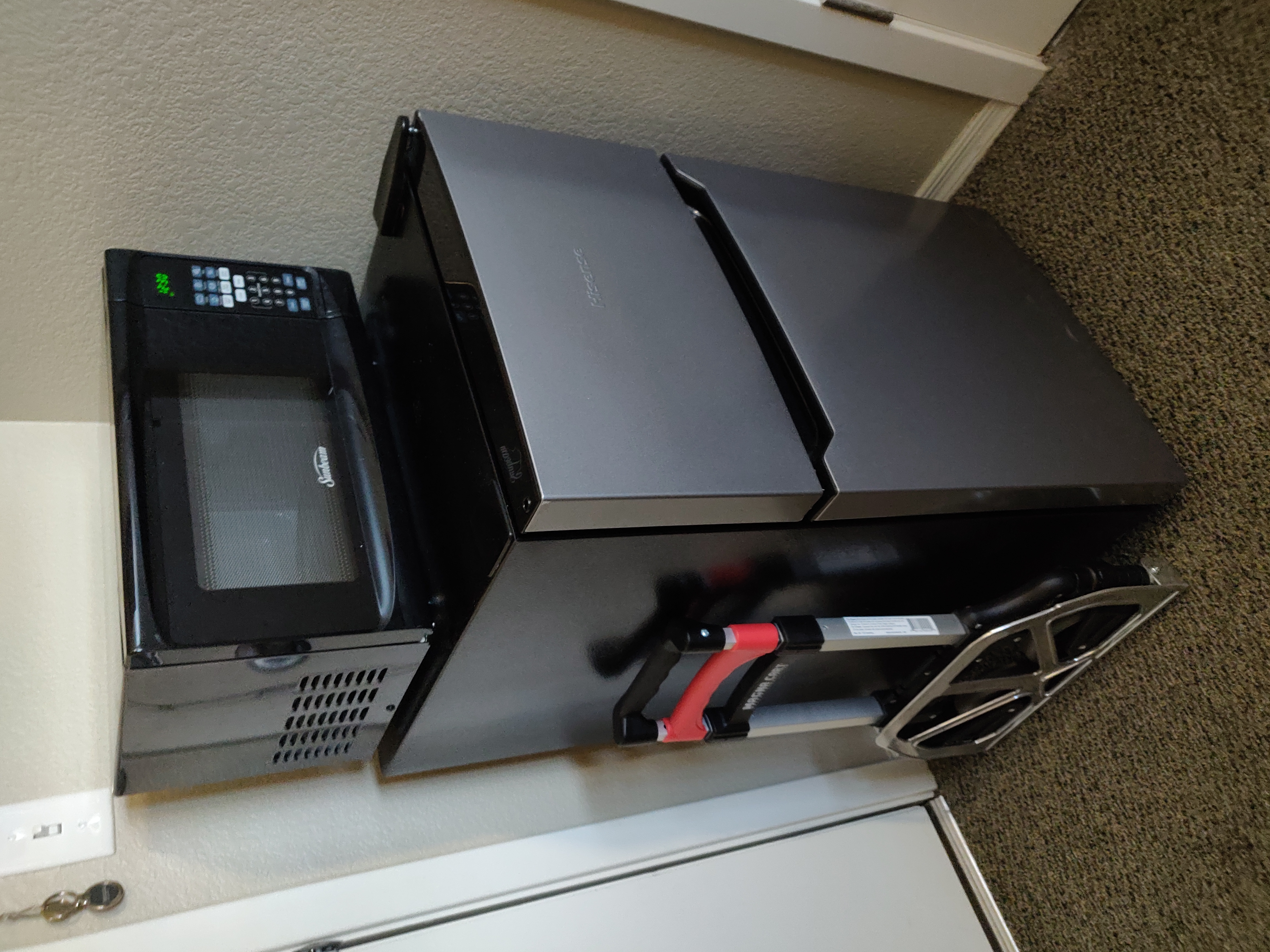 Microwave/Mini Fridge and Freezer